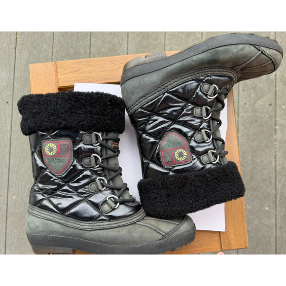 Ugg Australia Newberry Side Zip Waterproof Insulated Black gray Boots Women's 8 - Picture 12 of 13